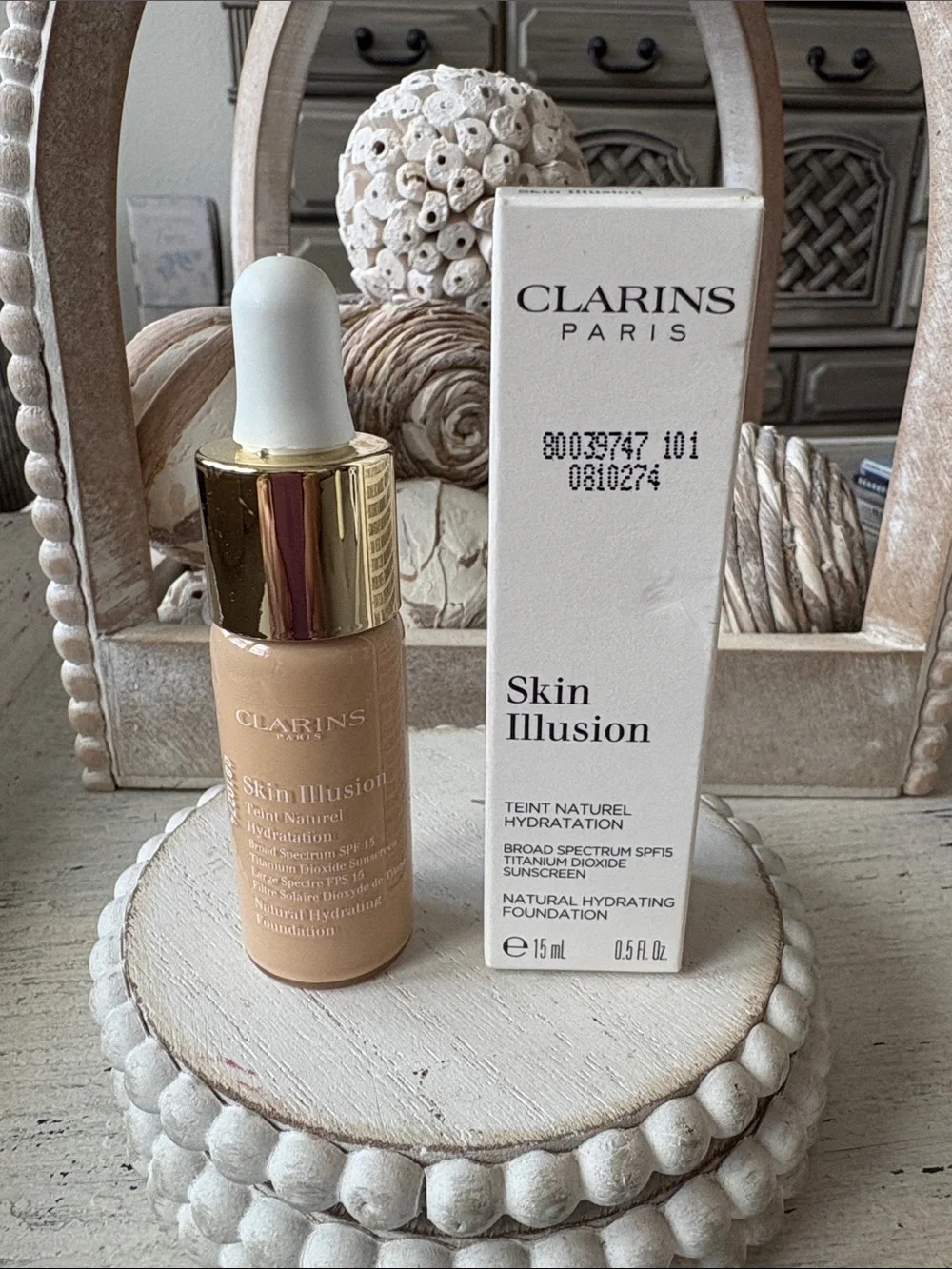 Clarins Skin Illusion Hydrating Foundation w/ SPF - Linen 101